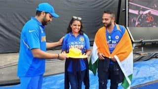 Cricket World Cup 2019: Rohit Sharma presents injured fan with autographed hat